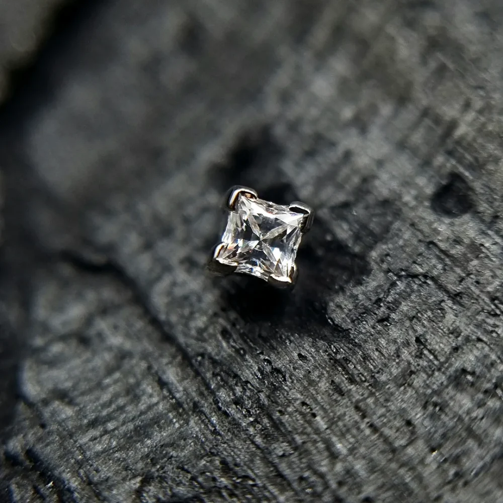 Square Chevron White Gold